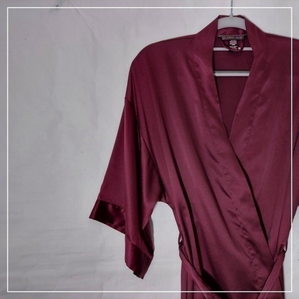 Victoria Secret Robe XS Purple Bridal Getting Ready Kimono Boudoir Satin Wrap - Picture 2 of 11